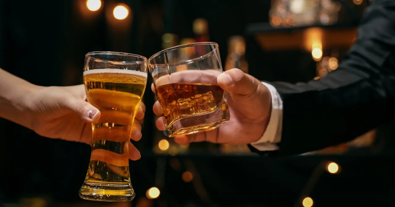 Co jest zdrowsze: piwo czy wódka? Porównanie wpływu na zdrowie