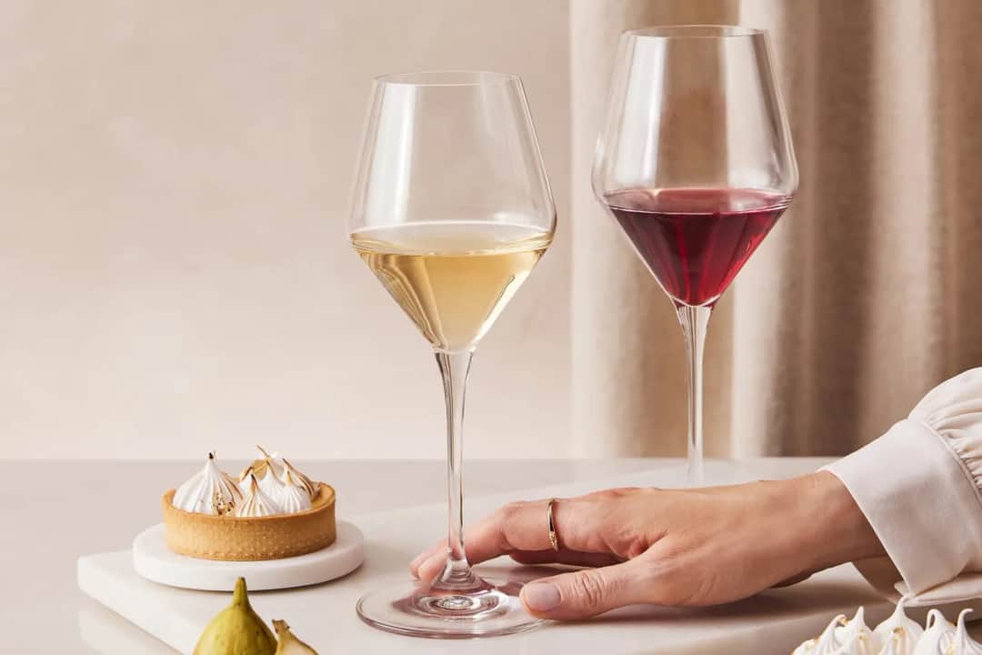 Czy wino może się przeterminować? Sprawdź, jak uniknąć zepsucia